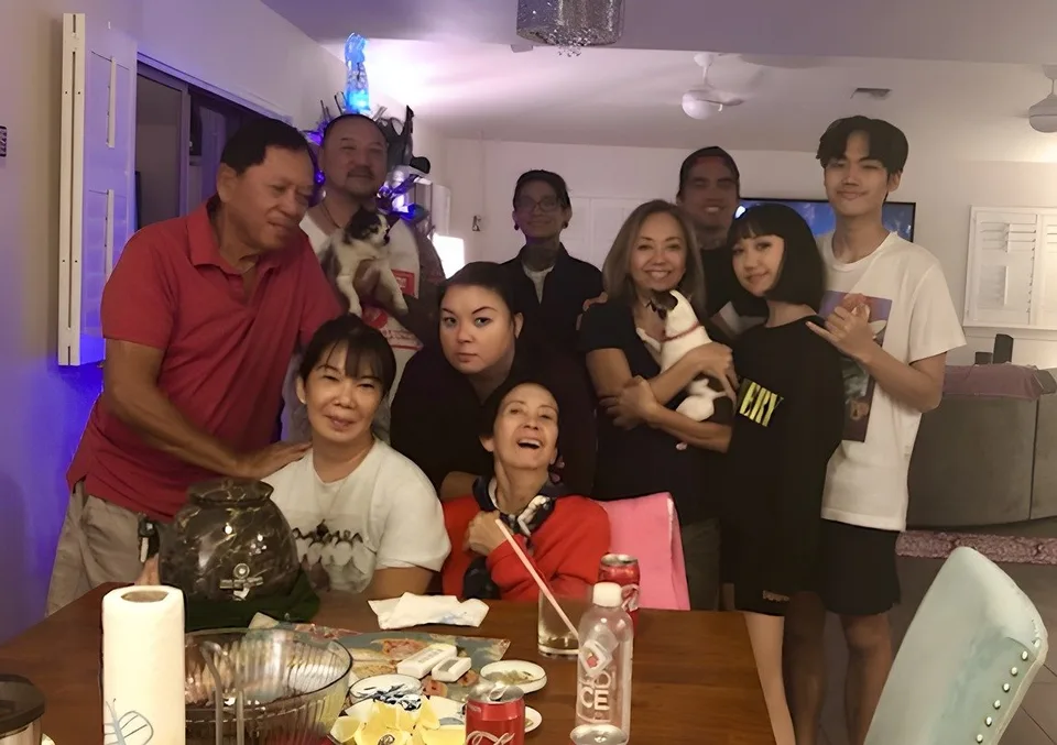 multigenerational living room Christmas group